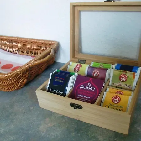 Oase Im Dresdner Westen * ドレスデン